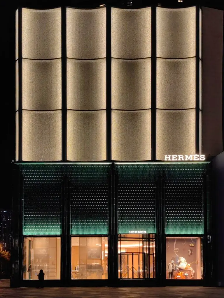 Hermès Flagship Store 爱马仕旗舰店