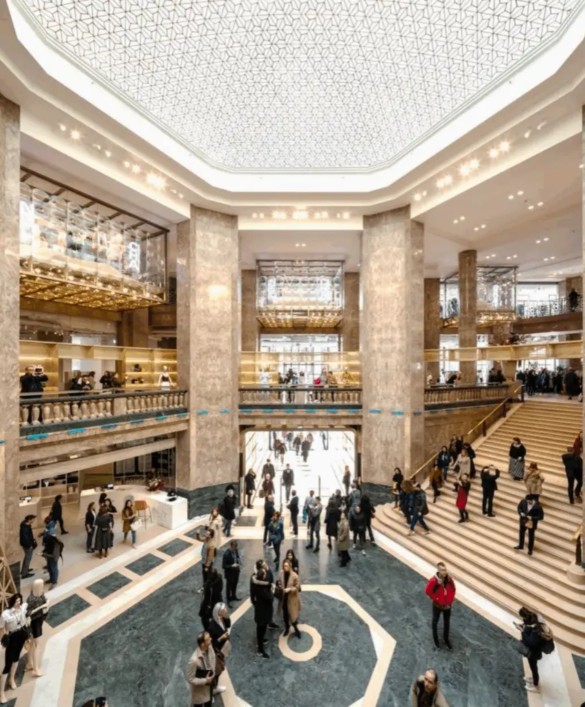 Galeries LAFAYETTE 巴黎老佛爷